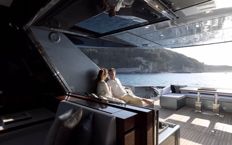 RIVA PERSEO 76 M/Y SAMIRA SAMIRA luxury yacht charter - exterior deck French Riviera