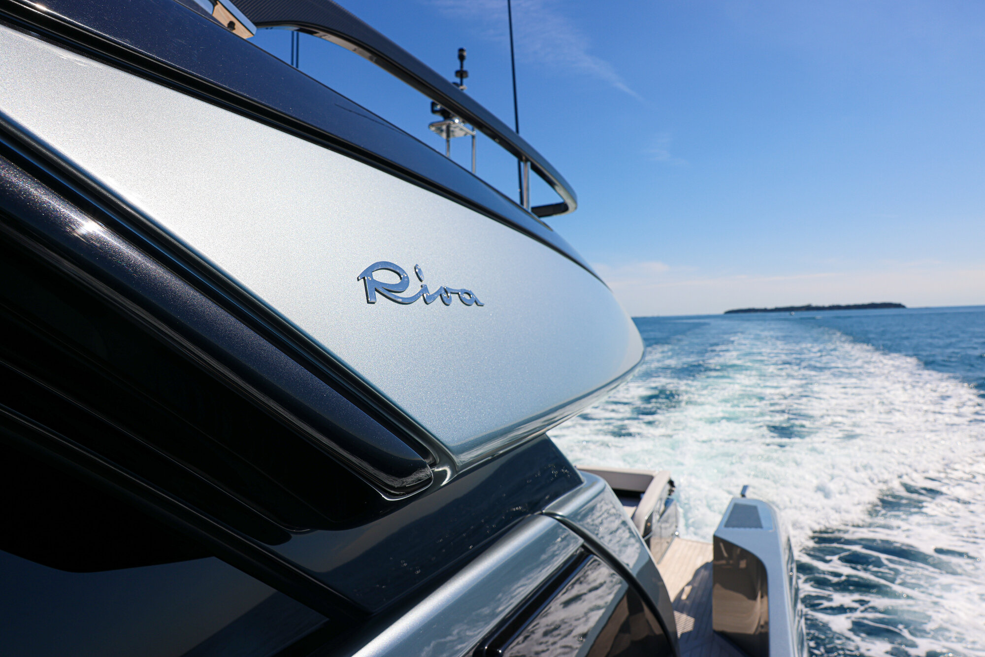 RIVA PERSEO 76 M/Y SAMIRA SAMIRA luxury yacht charter - master cabin French Riviera